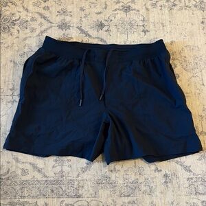 Lululemon Men’s License to Train 5” Linerless shorts - large  - navy blue